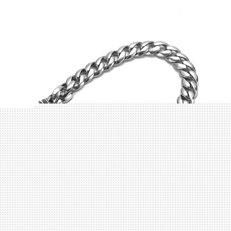 Ch**me He**ts bracelets